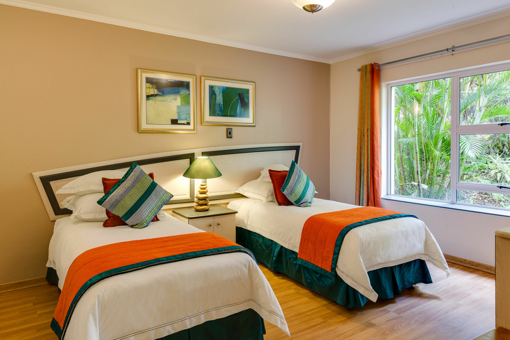 Protea Hotel By Marriott Umfolozi River Ричардс-Бей Экстерьер фото